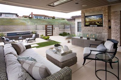 Outdoor Living Rooms