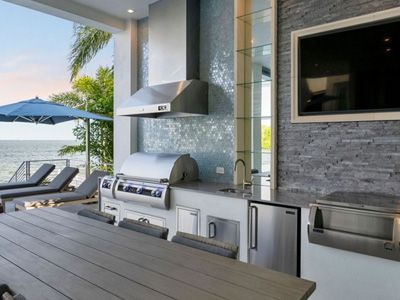 Outdoor Kitchens, 2026