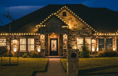 Holiday Landscape Lighting Ideas
